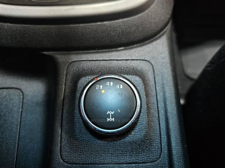 CHEVROLET - S10 - 2019/2019 - Prata - R$ 149.900,00