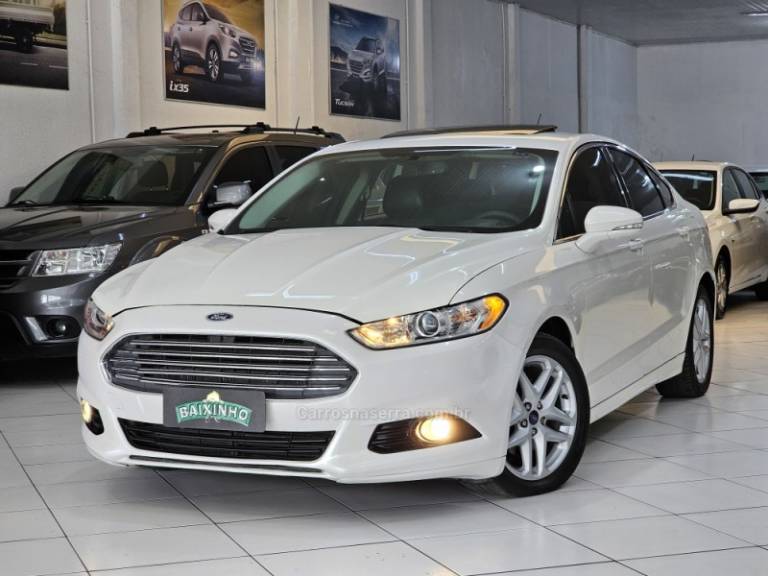 FORD - FUSION - 2014/2014 - Branca - R$ 75.900,00