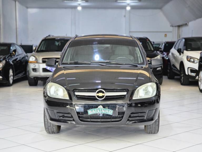 CHEVROLET - PRISMA - 2011/2011 - Preta - R$ 33.900,00