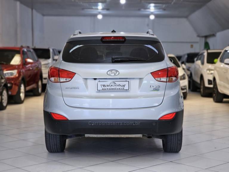 HYUNDAI - IX35 - 2014/2014 - Prata - R$ 75.900,00