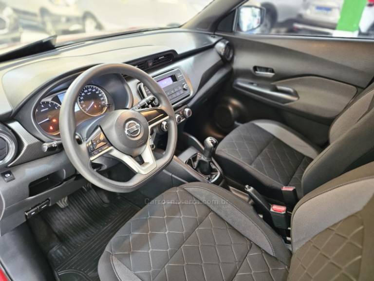 NISSAN - KICKS - 2019/2019 - Vermelha - R$ 81.900,00