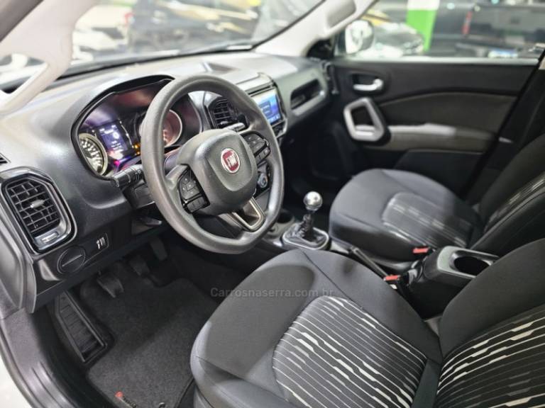 FIAT - TORO - 2021/2021 - Branca - R$ 91.900,00