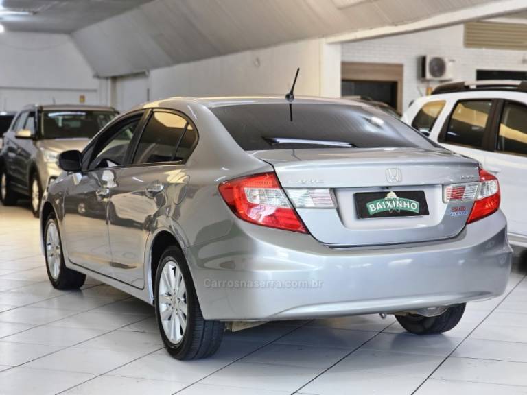 HONDA - CIVIC - 2014/2014 - Cinza - R$ 74.900,00
