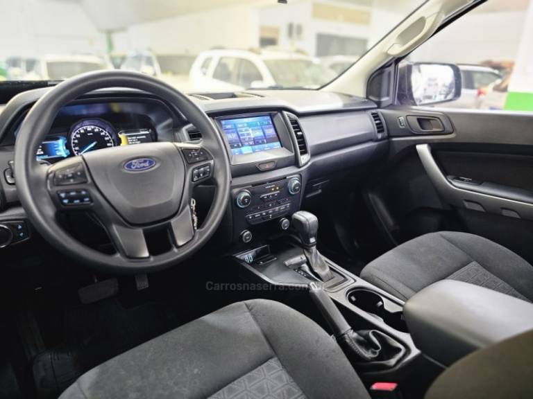 FORD - RANGER - 2020/2020 - Cinza - R$ 139.900,00