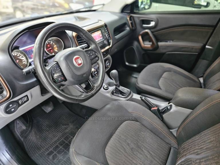 FIAT - TORO - 2017/2017 - Verde - R$ 109.900,00