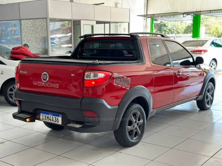 FIAT - STRADA - 2017/2017 - Vermelha - R$ 69.900,00