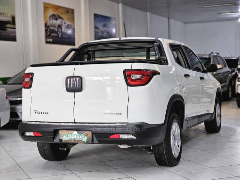 FIAT - TORO - 2021/2021 - Branca - R$ 91.900,00