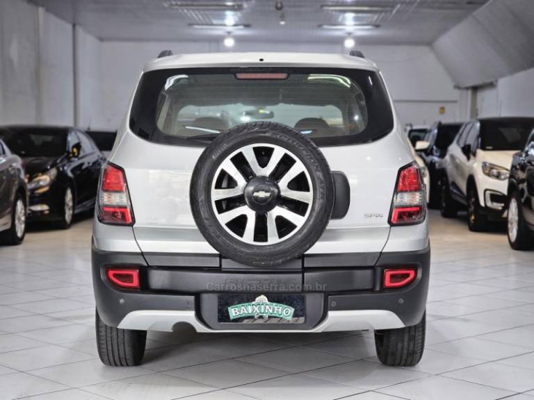CHEVROLET - SPIN - 2016/2016 - Prata - R$ 64.900,00