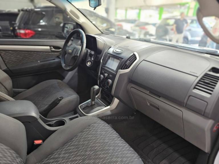 CHEVROLET - S10 - 2013/2013 - Branca - R$ 114.900,00