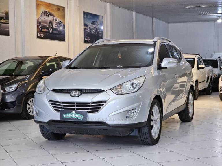 HYUNDAI - IX35 - 2014/2014 - Prata - R$ 75.900,00