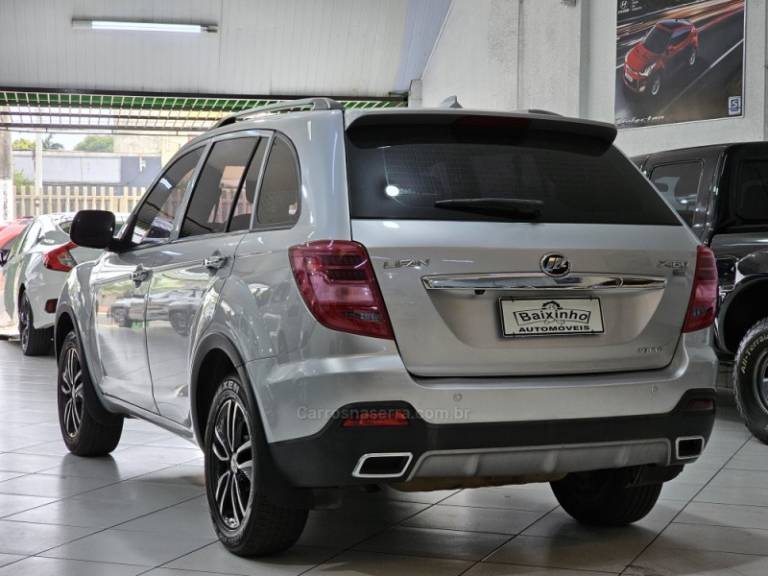 LIFAN - X60 - 2018/2018 - Prata - R$ 59.900,00