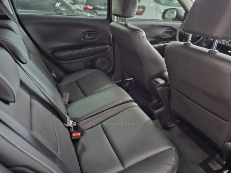 HONDA - HR-V - 2017/2017 - Prata - R$ 92.900,00