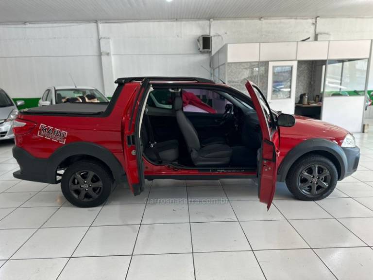 FIAT - STRADA - 2017/2017 - Vermelha - R$ 69.900,00