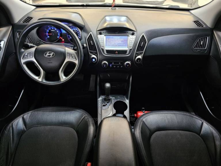 HYUNDAI - IX35 - 2014/2014 - Prata - R$ 75.900,00