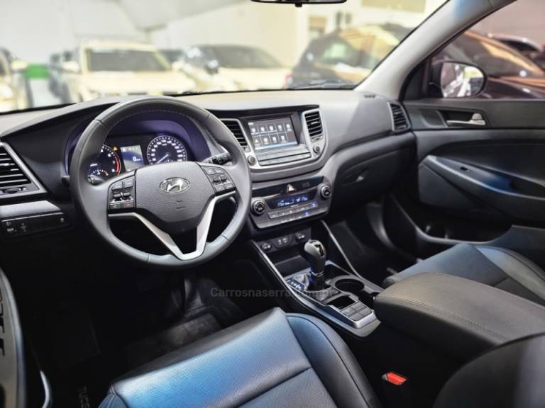 HYUNDAI - TUCSON - 2021/2021 - Cinza - R$ 125.900,00