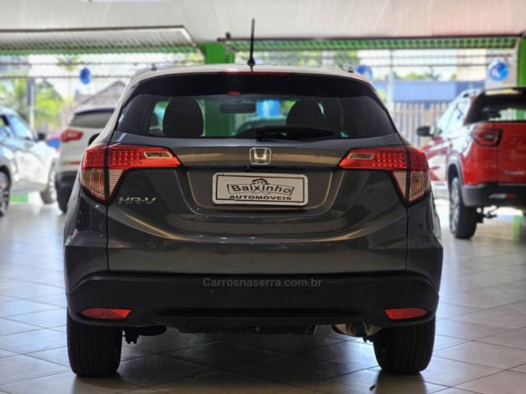 HONDA - HR-V - 2017/2017 - Prata - R$ 92.900,00