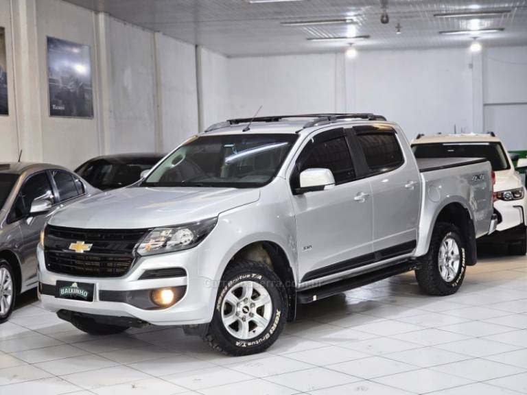 CHEVROLET - S10 - 2019/2019 - Prata - R$ 149.900,00