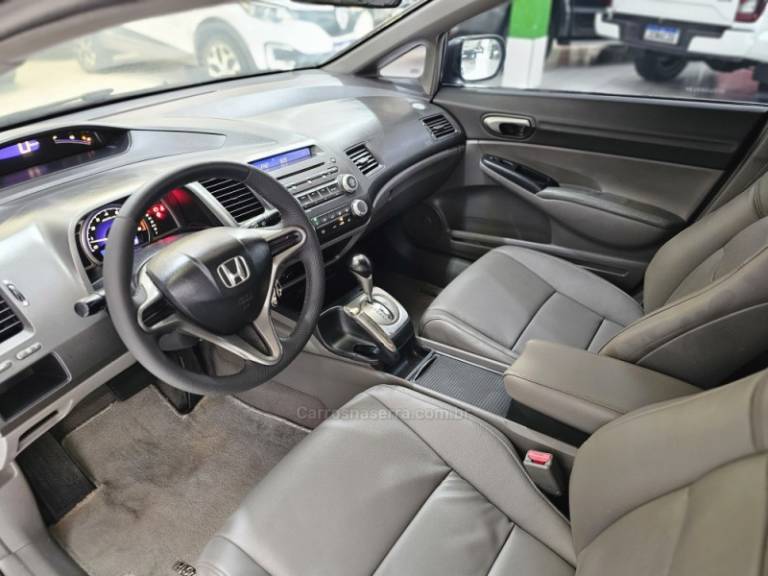HONDA - CIVIC - 2007/2007 - Cinza - R$ 49.900,00