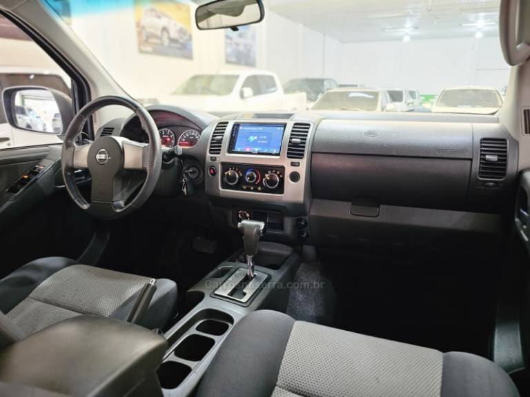 NISSAN - FRONTIER - 2015/2015 - Preta - R$ 109.900,00