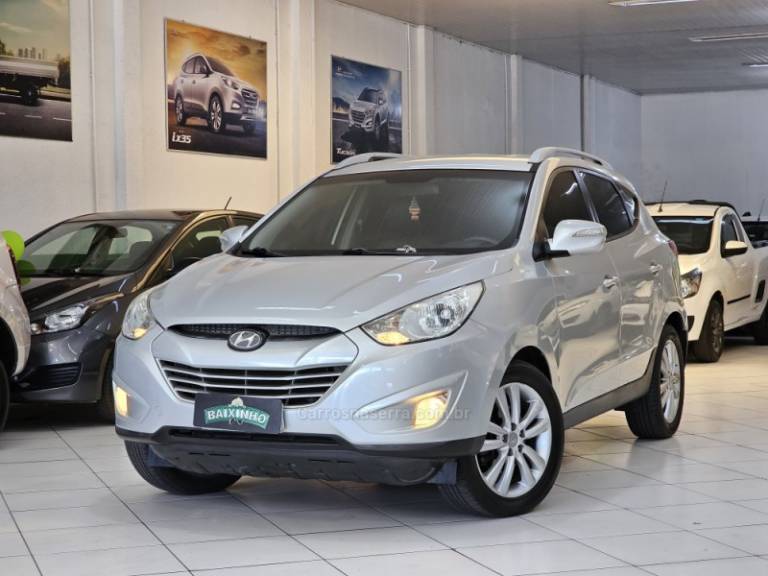 HYUNDAI - IX35 - 2014/2014 - Prata - R$ 75.900,00