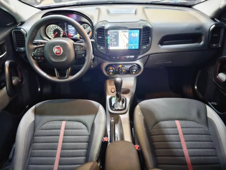 FIAT - TORO - 2018/2018 - Prata - R$ 93.900,00