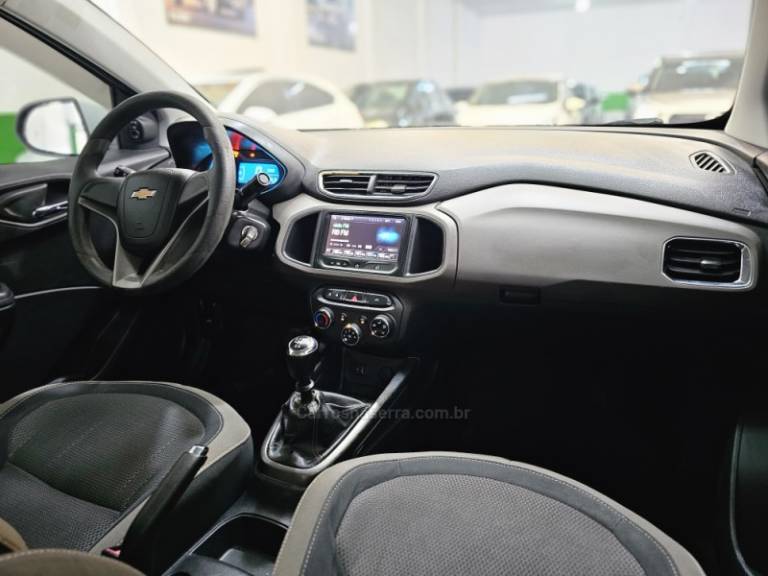 CHEVROLET - PRISMA - 2014/2014 - Branca - R$ 55.900,00