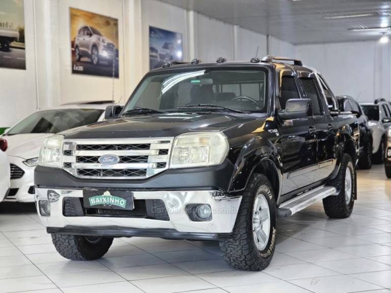 FORD - RANGER - 2010/2010 - Preta - R$ 64.900,00