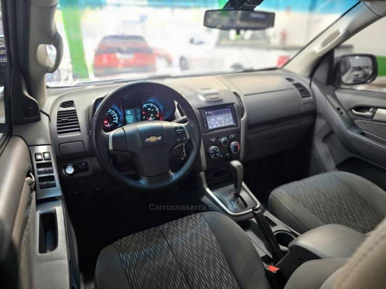 CHEVROLET - S10 - 2013/2013 - Branca - R$ 114.900,00