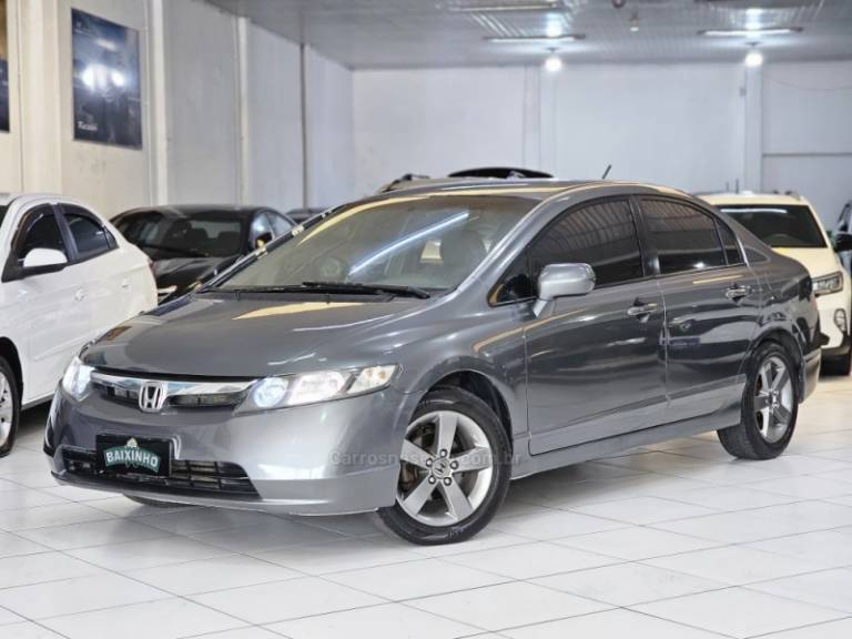HONDA - CIVIC - 2007/2007 - Cinza - R$ 49.900,00
