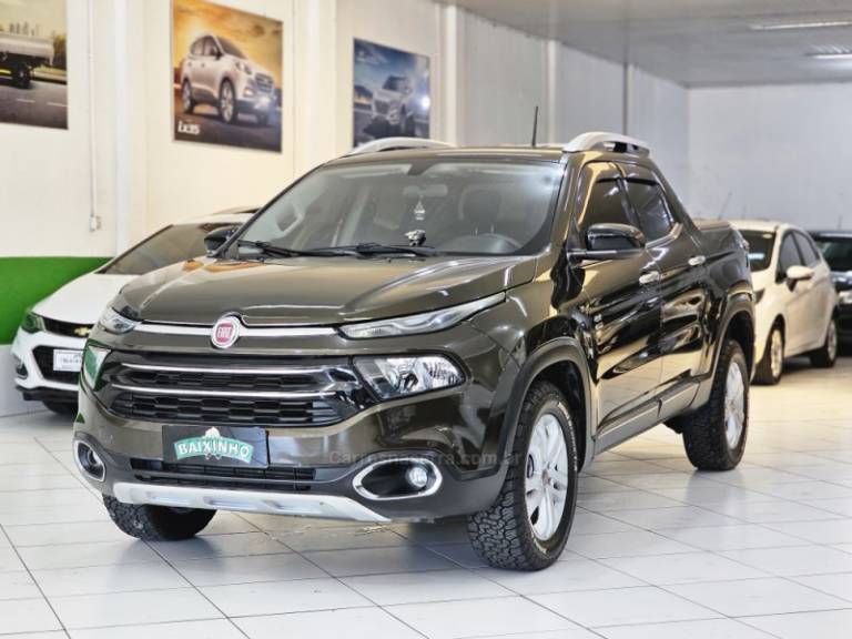 FIAT - TORO - 2017/2017 - Verde - R$ 109.900,00