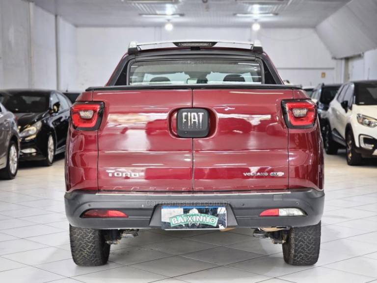 FIAT - TORO - 2017/2017 - Vermelha - R$ 109.900,00
