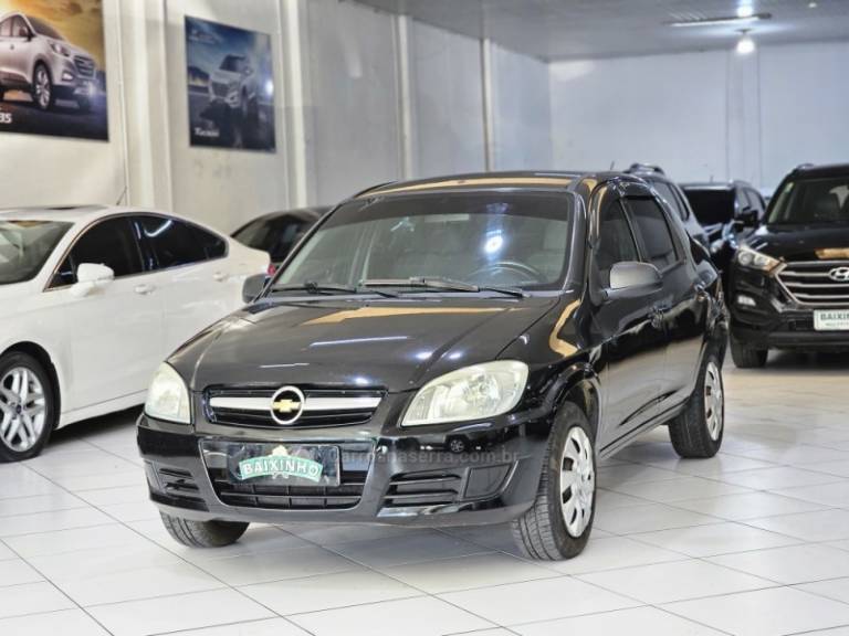 CHEVROLET - PRISMA - 2011/2011 - Preta - R$ 33.900,00