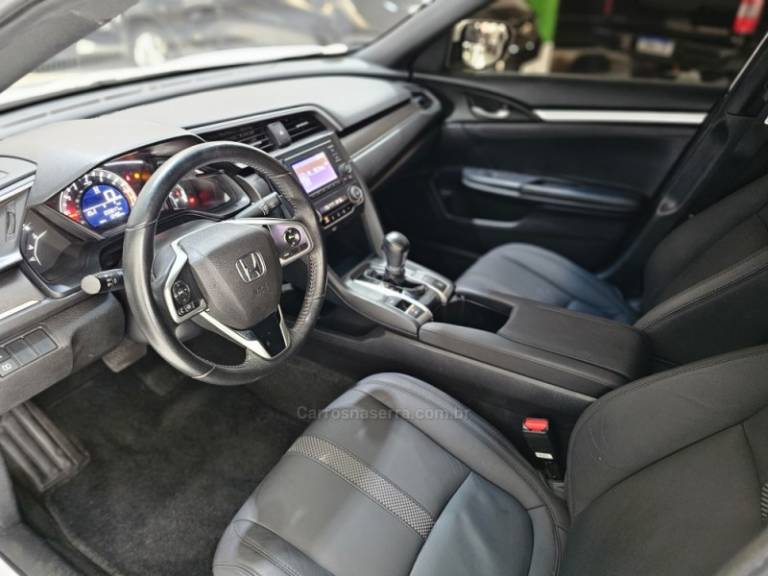 HONDA - CIVIC - 2020/2020 - Branca - R$ 115.900,00