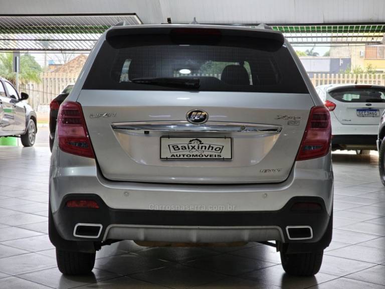 LIFAN - X60 - 2018/2018 - Prata - R$ 59.900,00