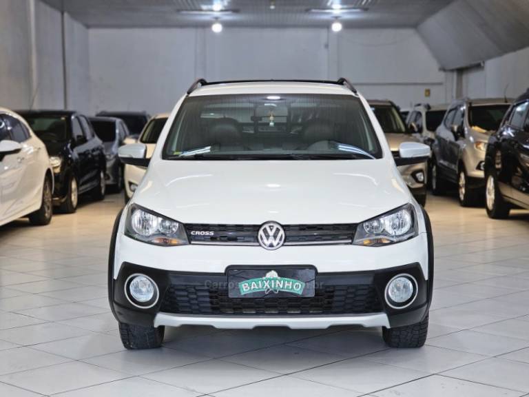 VOLKSWAGEN - SAVEIRO - 2016/2016 - Branca - R$ 71.900,00
