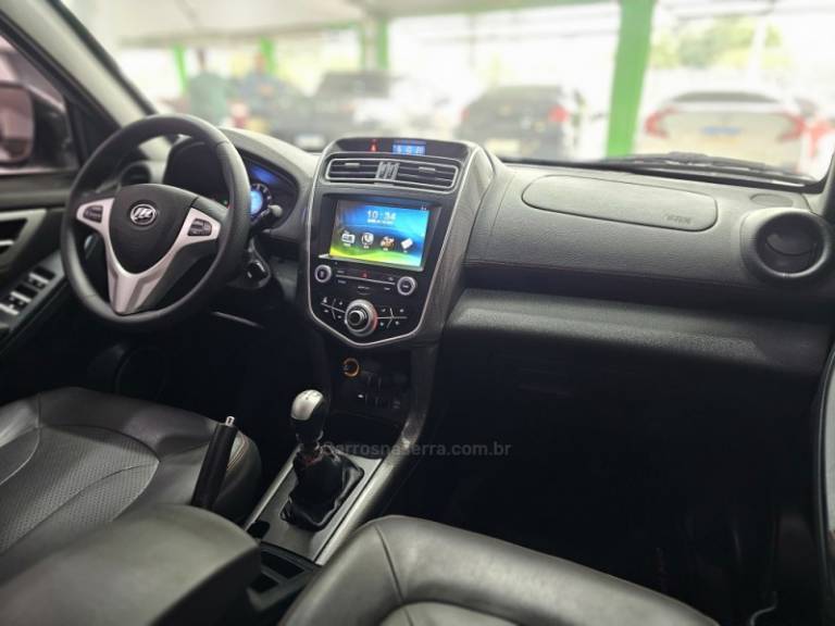 LIFAN - X60 - 2018/2018 - Prata - R$ 59.900,00