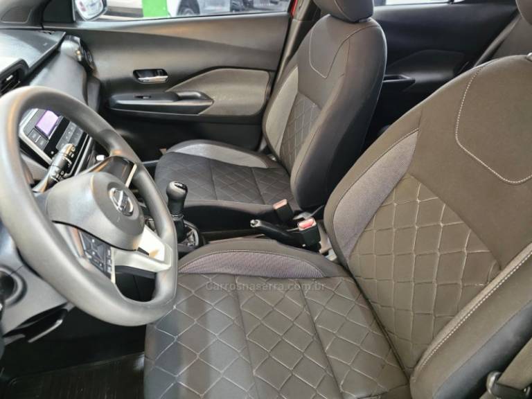 NISSAN - KICKS - 2019/2019 - Vermelha - R$ 81.900,00