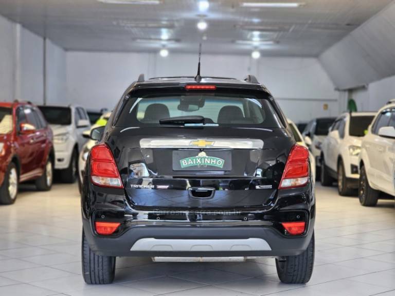 CHEVROLET - TRACKER - 2018/2018 - Preta - R$ 95.900,00