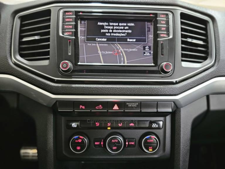VOLKSWAGEN - AMAROK - 2018/2018 - Cinza - R$ 159.900,00