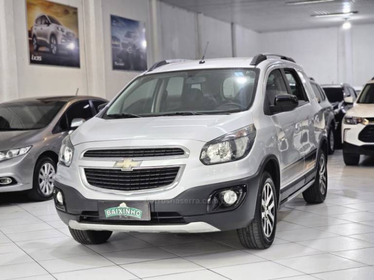 CHEVROLET - SPIN - 2016/2016 - Prata - R$ 64.900,00
