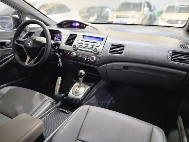 HONDA - CIVIC - 2007/2007 - Cinza - R$ 49.900,00