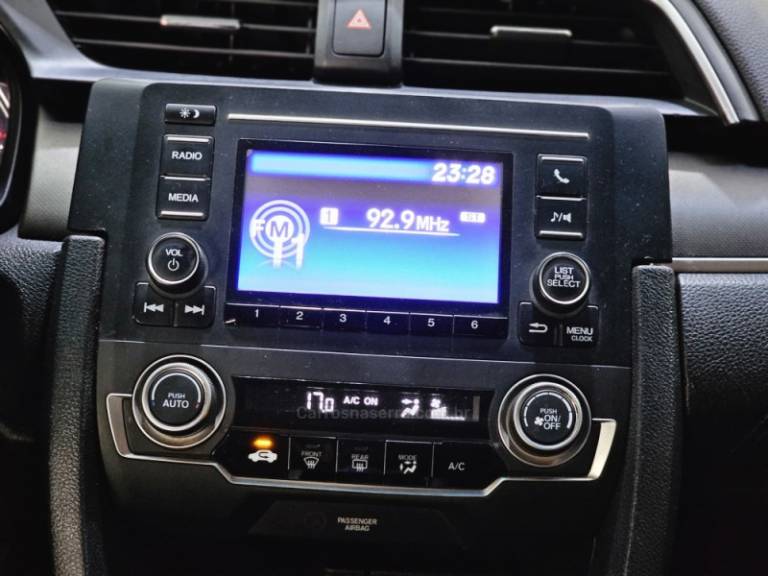 HONDA - CIVIC - 2020/2020 - Branca - R$ 115.900,00
