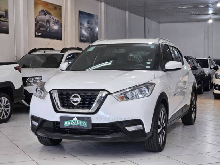 NISSAN - KICKS - 2018/2018 - Branca - R$ 79.900,00