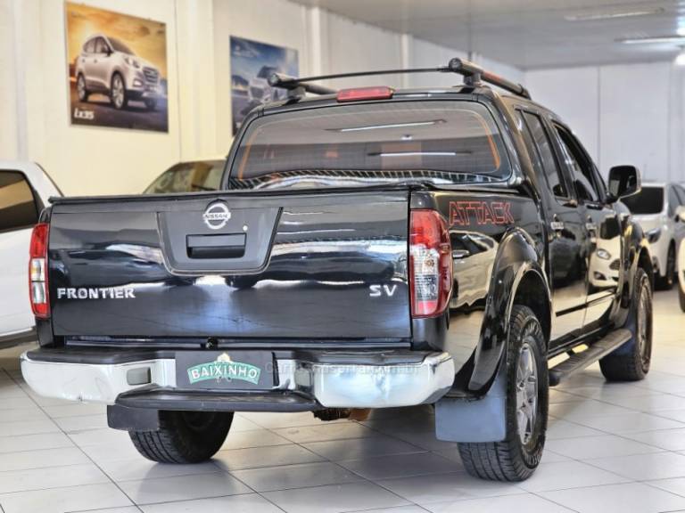 NISSAN - FRONTIER - 2015/2015 - Preta - R$ 109.900,00