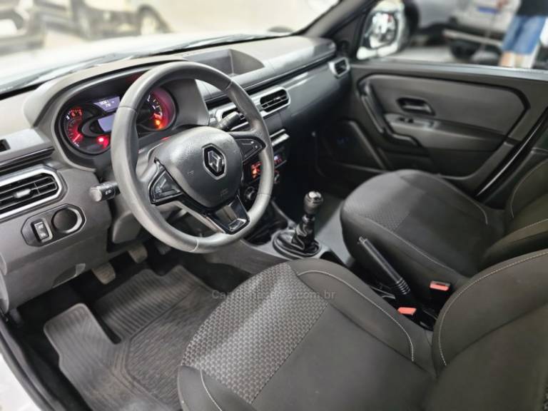 RENAULT - OROCH - 2023/2023 - Branca - R$ 94.900,00