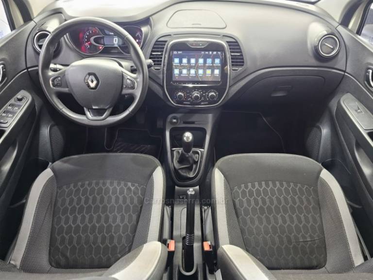RENAULT - CAPTUR - 2019/2019 - Branca - R$ 79.900,00