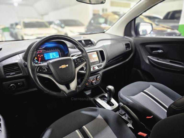 CHEVROLET - SPIN - 2016/2016 - Prata - R$ 64.900,00