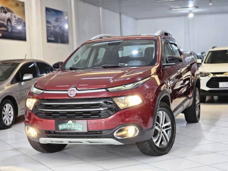 FIAT - TORO - 2017/2017 - Vermelha - R$ 109.900,00