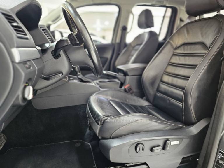 VOLKSWAGEN - AMAROK - 2018/2018 - Cinza - R$ 159.900,00