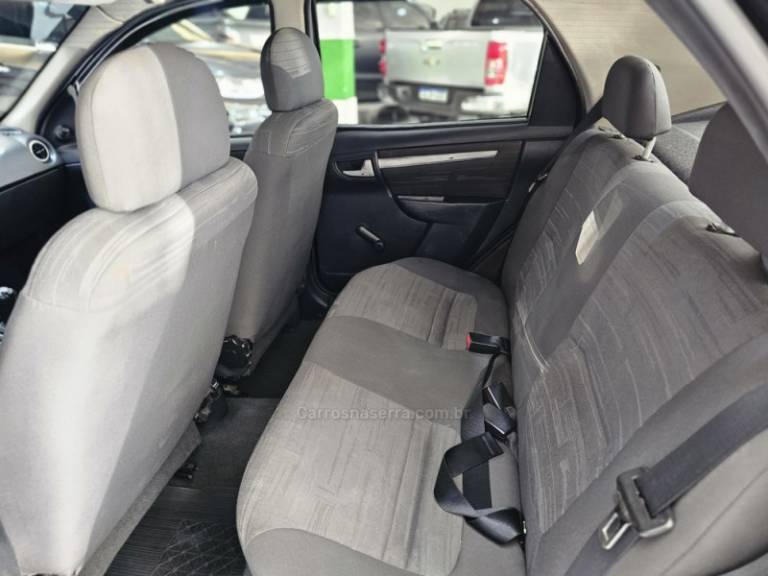 CHEVROLET - PRISMA - 2011/2011 - Preta - R$ 33.900,00